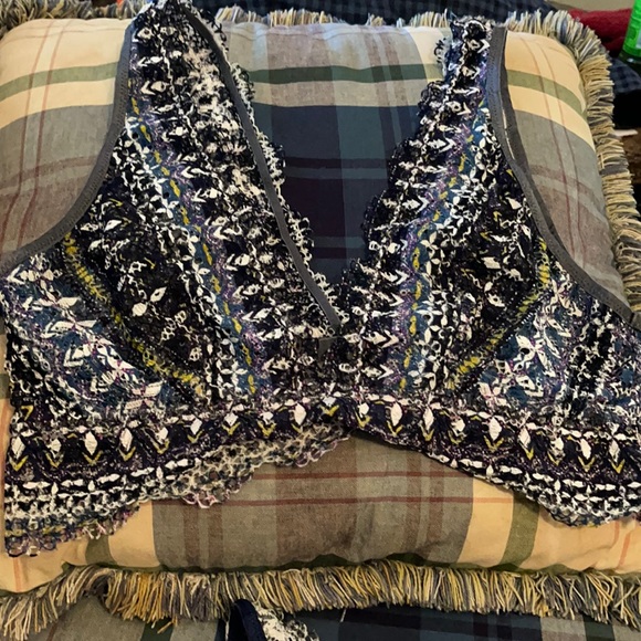 Victory Secrets XL/TG Bralettes - Picture 1 of 2